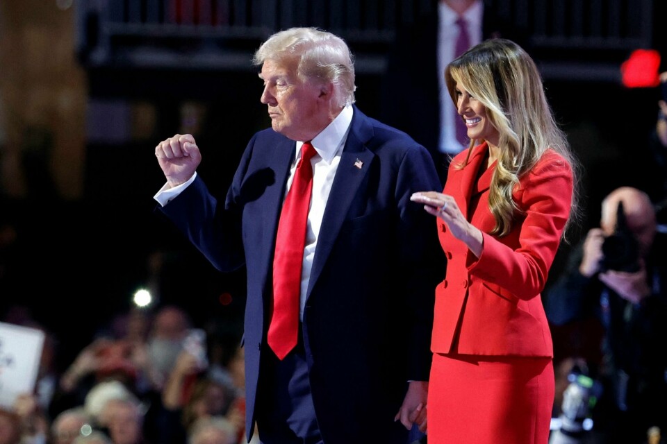 Donald Trump har tonet ned abortretorikken, og i sin ferske bok går kona Melania inn for selvbestemt abort. Donald Trump har tonet ned abortretorikken, og i sin ferske bok går kona Melania inn for selvbestemt abort.