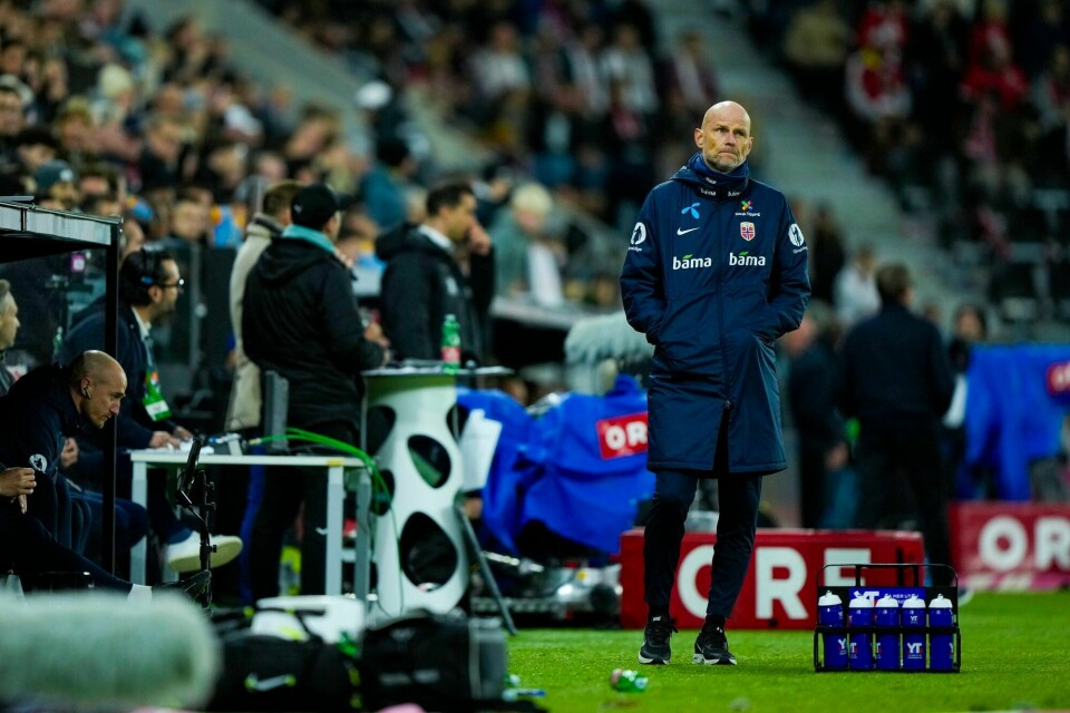 Ståle Solbakken opplevde et mareritt av en 2. omgang i Linz søndag kveld. Ståle Solbakken opplevde et mareritt av en 2. omgang i Linz søndag kveld.
