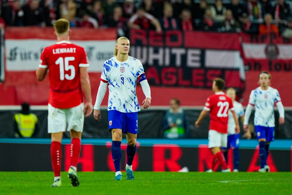 Norges kaptein Erling Braut Haaland gikk målløs av Raiffeisen Arena i Linz. Erling Braut Haaland gikk målløs av banen. Foto: Fredrik Varfjell / NTB