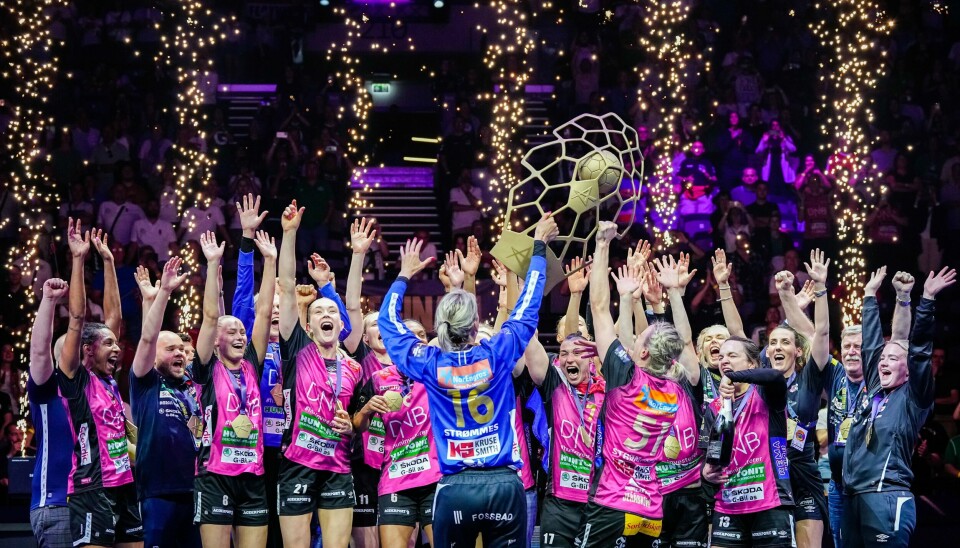 Stjernegalleriet til Kristiansand Vipers som sikret klubbens tredje strake Champions League-tittel i 2023, var kostbar. Stjernegalleriet til Kristiansand Vipers som sikret klubbens tredje strake Champions League-tittel i 2023, var kostbar. Foto: Beate Oma Dahle / NTB