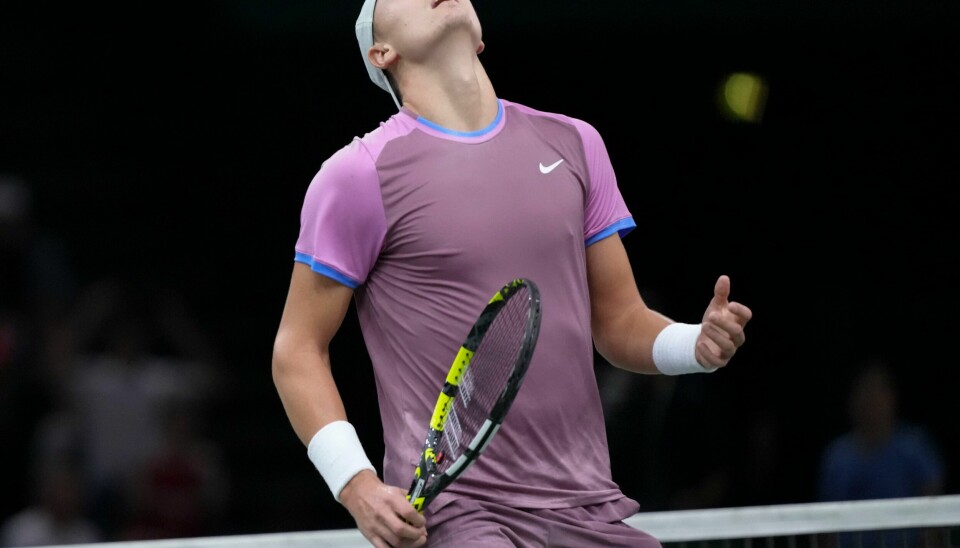 Holger Rune tapte semifinalen i Paris Masters lørdag. Holger Rune tapte semifinalen i Paris Masters lørdag. Foto: Thibault Camus / AP Photo / NTB
