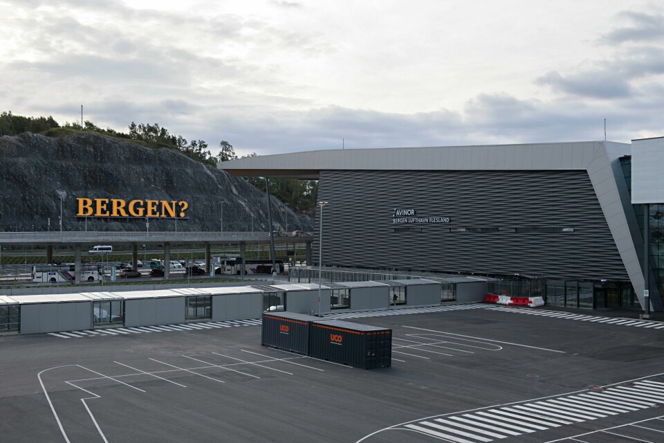 Bergen lufthavn, Flesland. Illustrasjonsfoto. Bergen lufthavn Flesland ble stengt onsdag moingen. Her ser vi den nye terminalen. Foto: Marit Hommedal / NTB