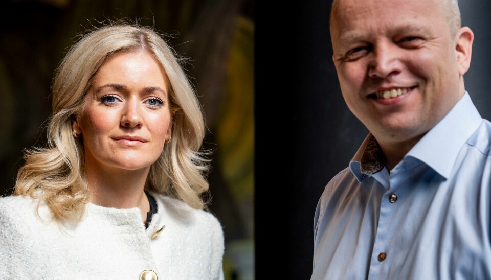 Partileder Trygve Slagsvold Vedum i Sp forsvarer partifelle og regjeringskollega Emilie Enger Mehls ordbruk i skoledebatten. Partileder Trygve Slagsvold Vedum i Sp forsvarer partifelle og regjeringskollega Emilie Enger Mehls ordbruk i skoledebatten. Foto: Javad Parsa / NTB