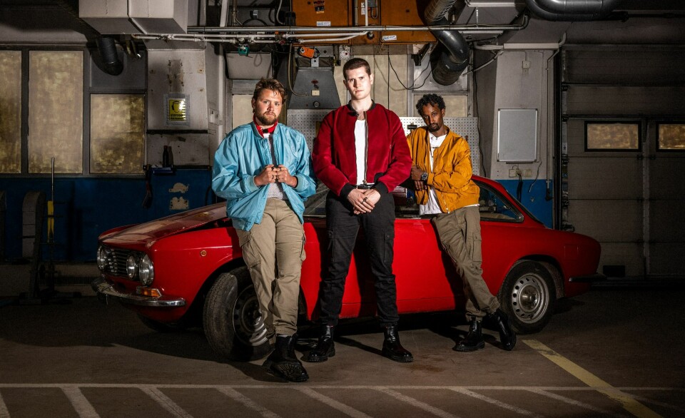 Komikerne Martin Lepperød (fra venstre), Henrik Farley og Jonis Josef skal oppfylle barndomsdrømmen om å rane en bank i NRKs nye realityserie «Brekket». Komikerne Martin Lepperød (fra venstre), Henrik Farley og Jonis Josef skal oppfylle barndomsdrømmen om å rane en bank i NRKs nye realityserie «Brekket».