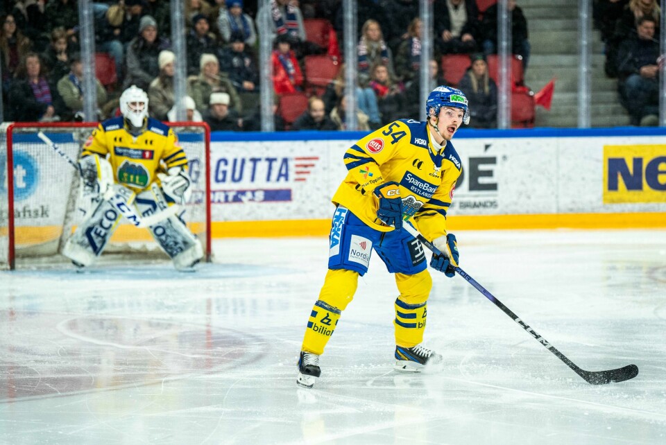 Storhamars Sander Dilling Hurrød scoret gultrøyenes tredje mål mot Lillehammer lørdag. Her fra en kamp i januar. Storhamars Sander Dilling Hurrød scoret gultrøyenes tredje mål mot Lillehammer lørdag. Her fra en kamp i januar. Foto: Rodrigo Freitas / NTB