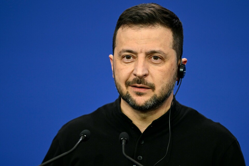 President Volodymyr Zelenskyj besøkte mandag den viktige byen Pokrovsk ved fronten i Øst-Ukraina. Foto: Denes Erdos / AP / NTB President Volodymyr Zelenskyj besøkte mandag den viktige byen Pokrovsk ved fronten i Øst-Ukraina. Foto: Denes Erdos / AP / NTB