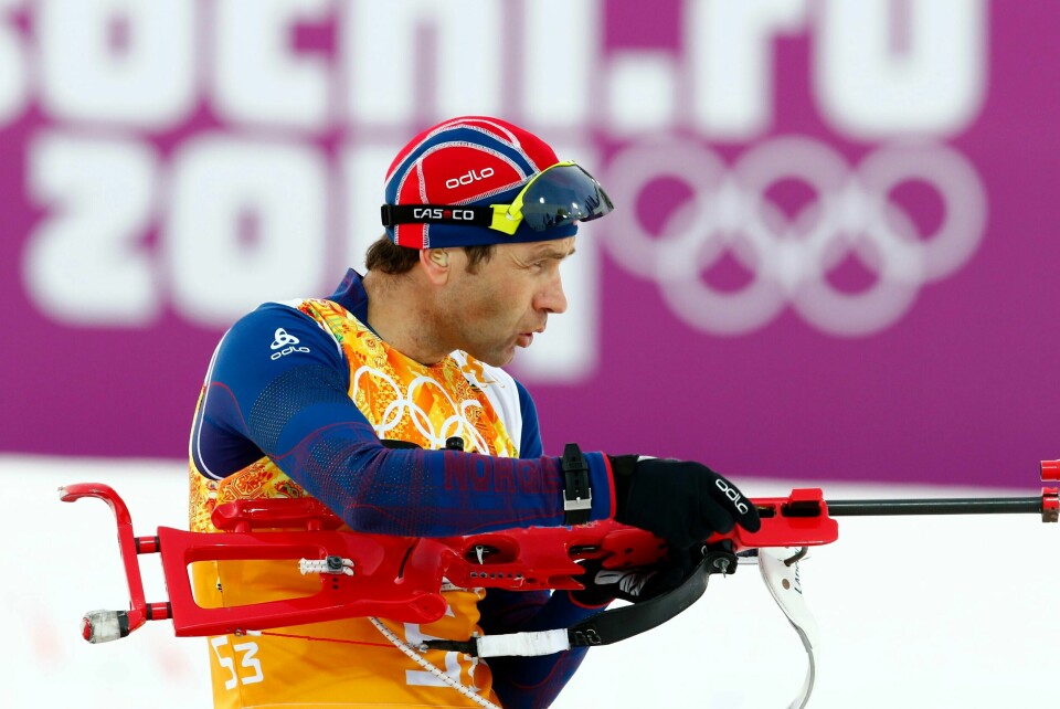Ole Einar Bjørndalen i aksjon på OL-stafetten i 2014 i Sotsji der Norge endte på 4. plass. Ole Einar Bjørndalen i aksjon på OL-stafetten i 2014 i Sotsji der Norge endte på 4. plass.