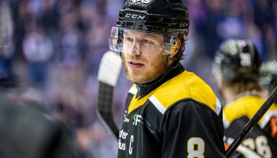 Stavanger Oilers' Mathias Trettenes ble tremålsscorer i torsdagens kamp mot Comet. Her fra den sjuende NM-finalen mot Vålerenga sist sesong. Mathias Trettenes scoret for Oilers lørdag. Foto: Carina Johansen / NTB