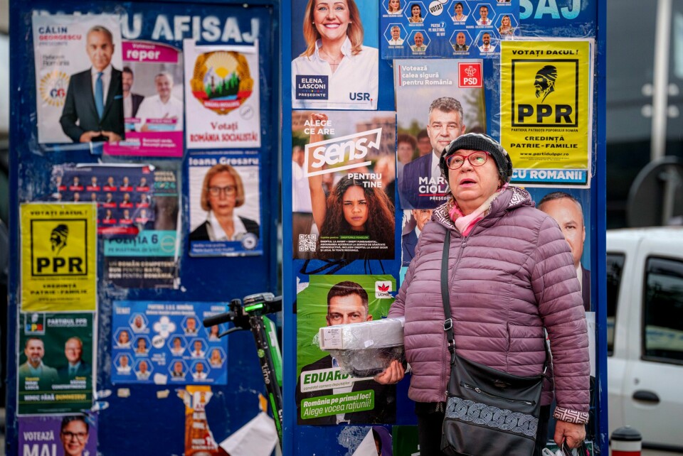 EU- og Nato-landet Romania holder søndag presidentvalg, men det må trolig en andre valgomgang til før vinneren kan kårets. EU- og Nato-landet Romania holder søndag presidentvalg, men det må trolig en andre valgomgang til før vinneren kan kårets. Foto: AP / NTB