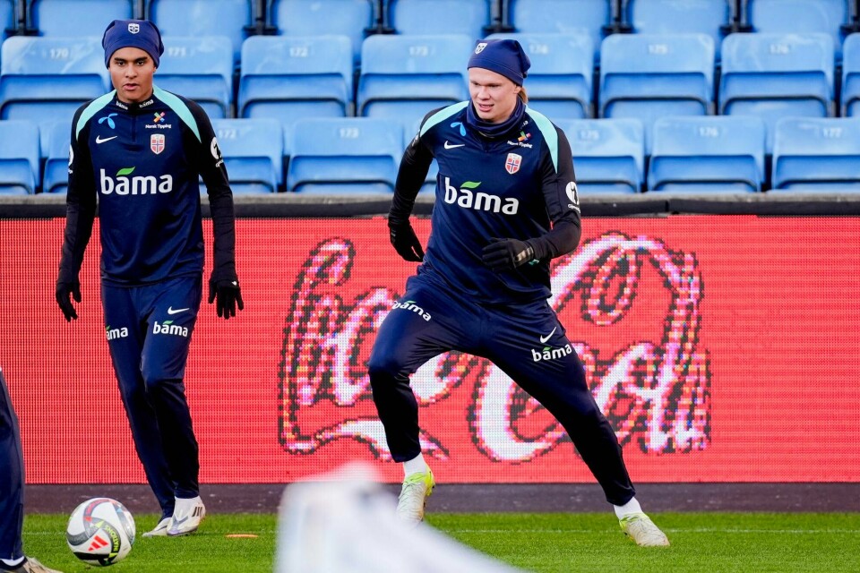 Antonio Nusa og Erling Braut Haaland er tilbake på Ullevaal stadion. Her er de på lørdagens trening. Antonio Nusa og Erling Braut Haaland er tilbake på Ullevaal stadion. Her er de på lørdagens trening.