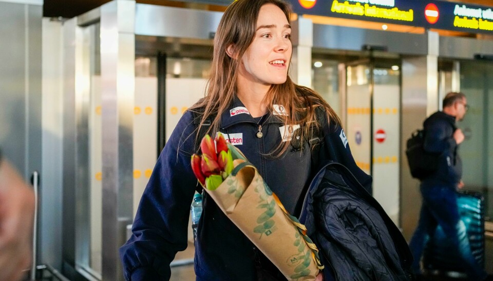 Kari Brattset Dale og håndballjentene kom mandag hjem til Norge etter å ha tatt nok et mesterskapsgull. Kari Brattset Dale og håndballjentene kom mandag hjem til Norge etter å ha tatt nok et mesterskapsgull. Foto: Terje Bendiksby / NTB