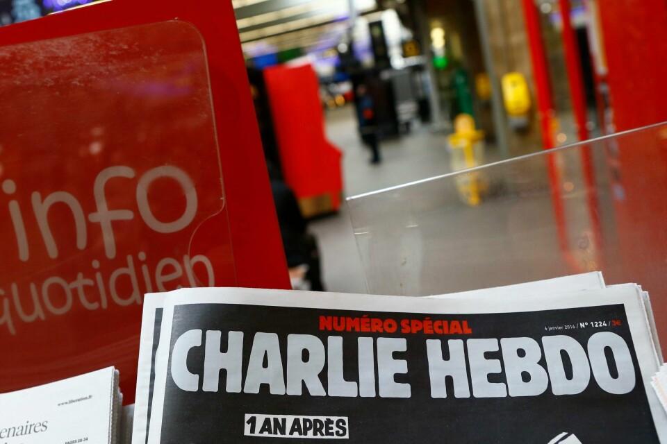 Satiremagasinet Charlie Hebdo markerer tiårsdagen for terrorangrepet mot magasinets lokaler med karikaturkonkurranse. Microsoft mener at iranske hackere sto bak et datainnbrudd mot satiremagasinet Charlie Hebdo tidligere i januar. Arkivfoto: Francois Mori / AP / NTB