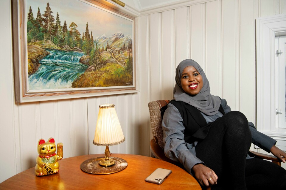 Sumaya Jirde Ali. Ansvarlig redaktør Fett. Sumaya Jirde Ali. Ansvarlig redaktør i tidsskriftet Fett.