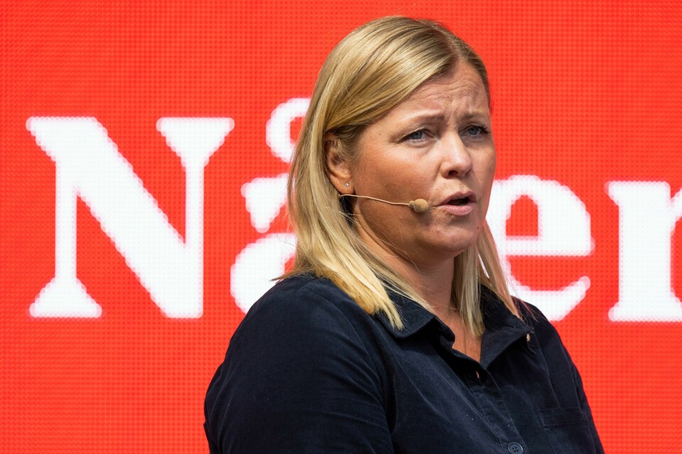 Partisekretær Kjersti Stenseng sier det har kommet både innmeldinger og utmeldinger de siste dagene, men det har vært klart flest av de siste. Partisekretær Kjersti Stenseng sier Ap har en grundig prosess for å komme fram til ny stortingspresident. Foto: Tor Erik Schrøder / NTB
