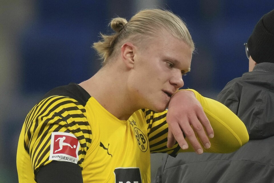 Erling Braut Haaland går glipp av nok en kamp for Borussia Dortmund. Erling Braut Haaland går glipp av nok en kamp for Borussia Dortmund. Foto: Michael Probst / AP / NTB