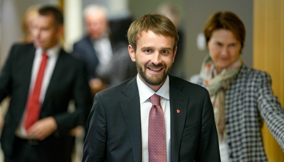 Næringsminister Jan Christian Vestre lanserte torsdag regjeringens nye eksportreform. Her under nøkkeloverrekkelsen i Næringsdepartementet i fjor høst. næringsminister Jan Christian Vestre (Ap) under nøkkeloverrekkelse i Nærings- og fiskeridepartementet
