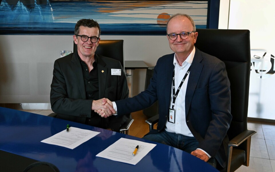 UiS-rektor Klaus Mohn og konsernsjef Eimund Nygaard i Lyse signerte avtalen onsdag denne uken. Avtalen varer fram til 2029. UiS-rektor Klaus Mohn og konsernsjef Eimund Nygaard i Lyse signerte avtalen onsdag denne uken. Avtalen varer fram til 2029.
