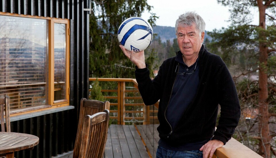 SIKKER PÅ ffk-OPPRYKK: Egil «Drillo» Olsen. – Spørsmålet er bare når, sier han, her fotografert på hjemmebane i Oslo i 2014. Dagsavisens sportsredaktør Reidar Sollie (innfelt) er enig med Drillo i at det haster for FFK.FOTO: JAVAD PARSA SIKKER PÅ ffk-OPPRYKK: Egil «Drillo» Olsen. – Spørsmålet er bare når, sier han, her fotografert på hjemmebane i Oslo i 2014. Dagsavisens sportsredaktør Reidar Sollie (innfelt) er enig med Drillo i at det haster for FFK.FOTO: JAVAD PARSA
