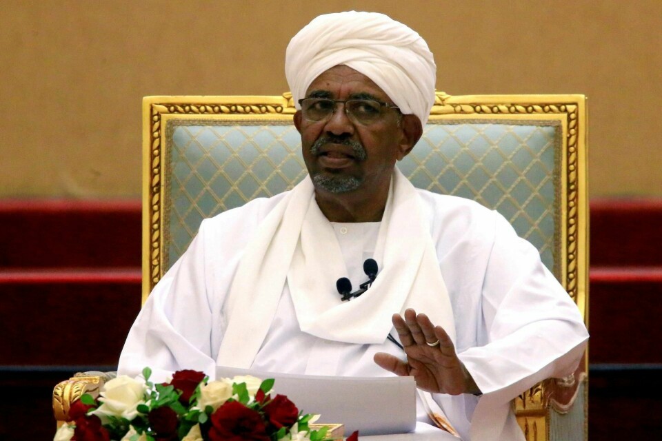 President Omar al-Bashir har styrt Sudan i 30 år. Nå ber demonstranter ham om å gå av.
