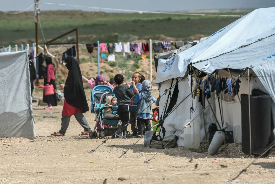 Al-Hol-leiren i Syria, der australske Karen Nettleton dro for å møte barnebarna. Personene på bildet er ikke identiske med personene i artikkelen.