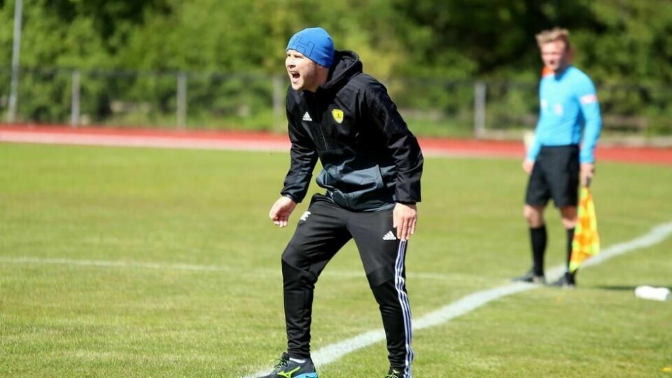 Det har ikke bare gått på skinner i starten av sesongen for Øystein Elvestad og Sola. FOTO: Pål Karstensen