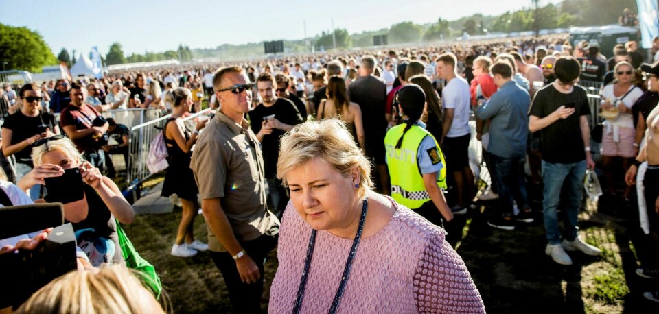Statsminister Erna Solberg (H) var til stede på Voldsløkka 4. juli i fjor under gigantkonserten med Eminem. I sommer blir det ingen konserter på Voldsløkka. FOTO: NTB SCANPIX Statsminister Erna Solberg (H) var til stede på Voldsløkka 4. juli i fjor under gigantkonserten med Eminem. I sommer blir det ingen konserter på Voldsløkka. FOTO: NTB SCANPIX