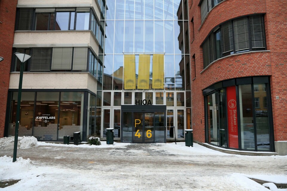 Unge Høyre har fløyet inn alle fylkeslederne til hovedstaden for krisemøte lørdag ettermiddag.