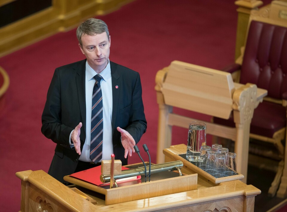 Olje og energiminister Terje Søviknes vil ha Norge inn i EUs energiunion.