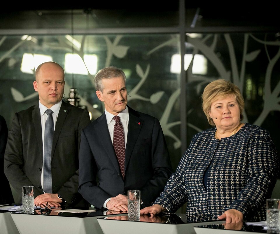 Senterparti-leder Trygve Slagsvold Vedum (f.v.), Ap-leder Jonas Gahr Støre og statsminister Erna Solberg (H) representerer tre jevnstore partier. Her fotografert under en NRK-debatt i januar i fjor. Foto: Vidar Ruud/NTB Senterparti-leder Trygve Slagsvold Vedum (f.v.), Ap-leder Jonas Gahr Støre og statsminister Erna Solberg (H) representerer tre jevnstore partier. Her fotografert under en NRK-debatt i januar i fjor. Foto: Vidar Ruud/NTB