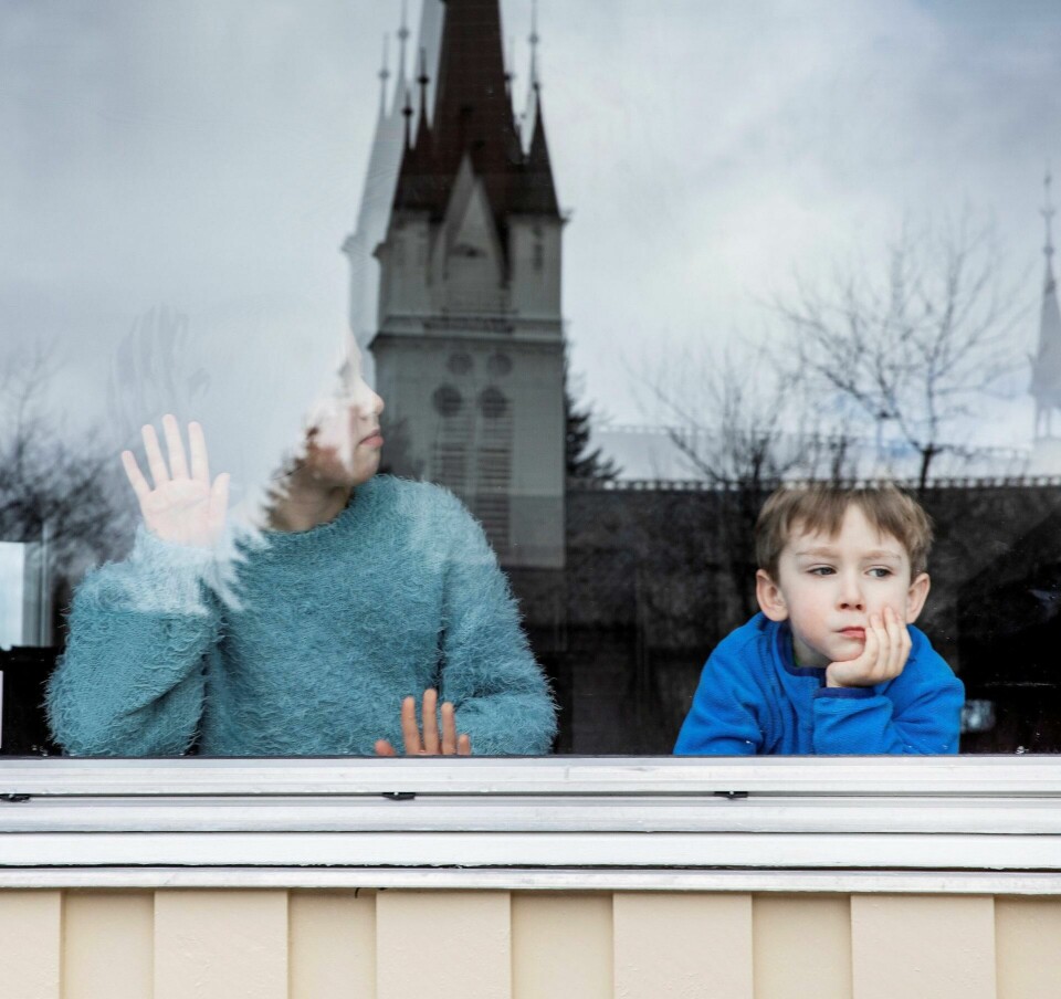 Voksne og eldre som ber barn og unge om å «ta en for laget» og å stille opp på «dugnad», utviser frekkhetens nådegave, skriver innleggsforfatter. Illustrasjonsfoto: Terje Pedersen/NTB Voksne og eldre som ber barn og unge om å «ta en for laget» og å stille opp på «dugnad», utviser frekkhetens nådegave, skriver innleggsforfatter. Illustrasjonsfoto: Terje Pedersen/NTB