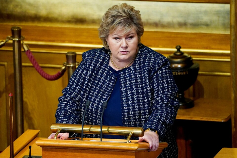 Statsminister Erna Solberg orienterte mandag Stortinget om korona-situasjonen og tiltakene for å begrense den. Foto: Håkon Mosvold Larsen/NTB Statsminister Erna Solberg orienterte mandag Stortinget om korona-situasjonen og tiltakene for å begrense den. Foto: Håkon Mosvold Larsen/NTB