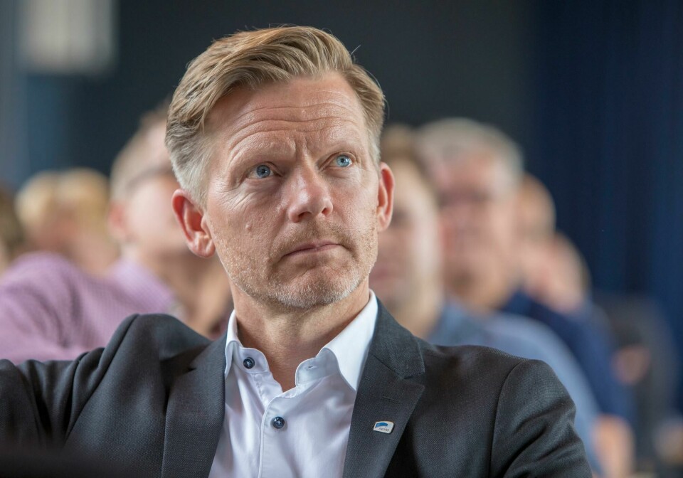 Ishockeypresident Tage Pettersen mener flere klubber risikerer konkurs som følge av regjeringens anbefaling om å utsette alt seriespill i to uker. Oslo 20190520.Nystiftede Norsk bransjeorganisasjon for onlinespill (NBO) presenterer sine nye, etiske retningslinjer (Code of Conduct) under fagseminaret ÇFinansiering av norsk idrett i fremtidenÈ på Stratos mandag. Høyres Tage Pettersen var tilstede under konferansen.Foto: Ole Berg-Rusten / NTB