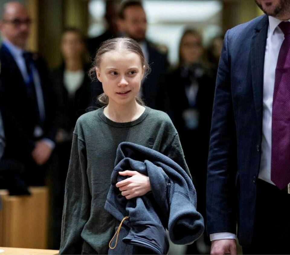 I Europa har miljøaktivist Greta Thunberg sitt engasjement skapt ringar i vatnet, medverka til ei politisk bølgje, og ein ambisjon om å bli det første klimanøytrale kontinentet i verda, skriv Klaus Mohn. Foto: Kenzo Tribouillard/NTB