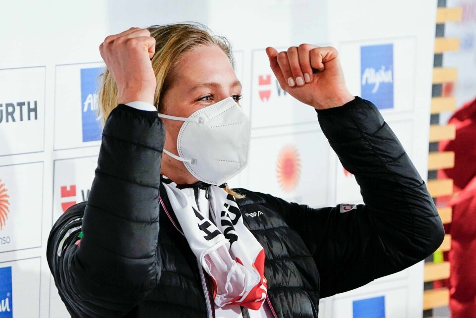 Maren Lundby er best når det gjelder. Etter en sesong uten pallplasseringer hoppet tittelforsvareren til VM-sølv. Ema Klinec fra Slovenia vant.