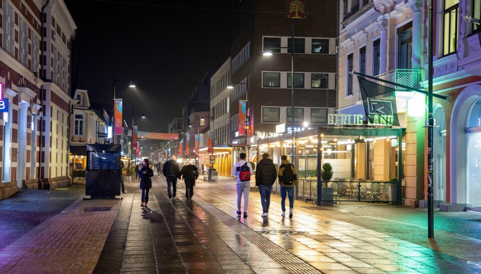 Det er økende koronasmitte på Sørlandet, som her i Kristiansand. Mandag møtes formannskapet for å diskutere situasjonen. Foto: Tor Erik Schrøder / NTB