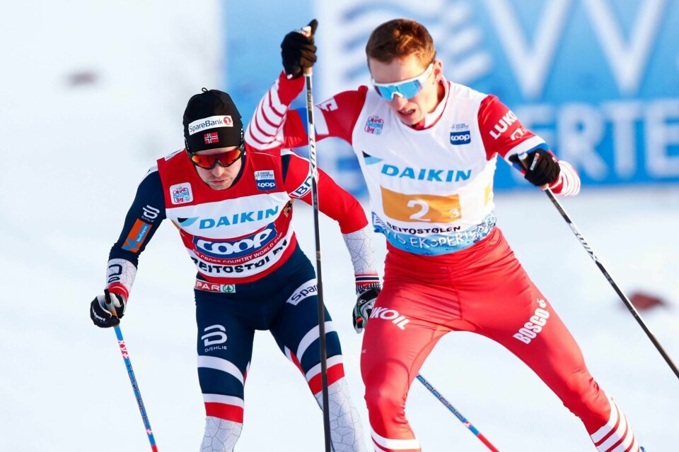 Denis Spitsov var et av Russlands fremste håp på 15-kilometeren i fri teknikk i ski-VM onsdag. Nå er både han og Sergej Ustjugov ute av mesterskapet.