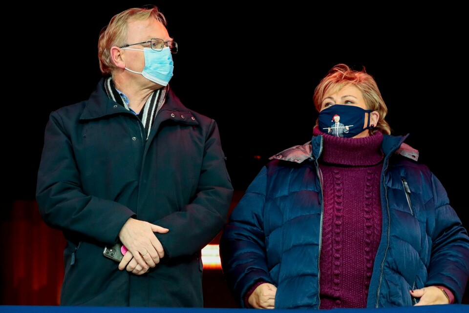 Hvis enden på Geilo-visa blir at Herr Solberg ender med en bot, så står statsministeren igjen helt naken, skriver vår kommentator. .