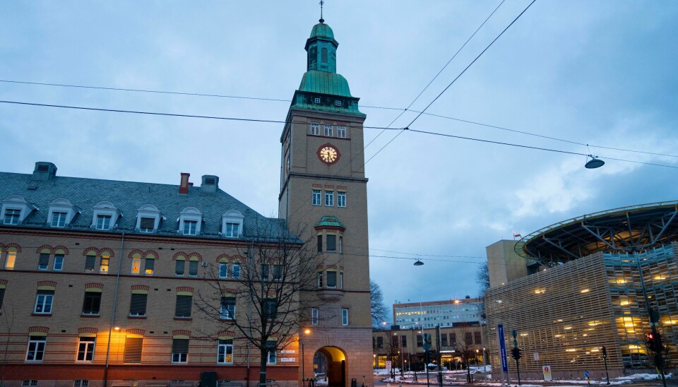 Stortinget skal stemme over et forslag fra Sp, SV og Rødt om å redde Ullevål sykehus. De får dessverre neppe flertall for forslaget .