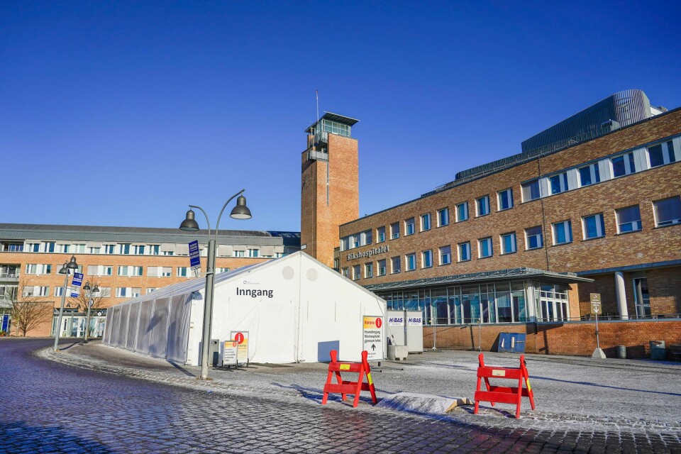 Det er mandag innlagt 248 pasienter med covid-19 ved sykehusene i regionen Helse sør-øst. Det er det høyeste så langt i pandemien. Rikshospitalet i Oslo.Foto: Håkon Mosvold Larsen / NTB