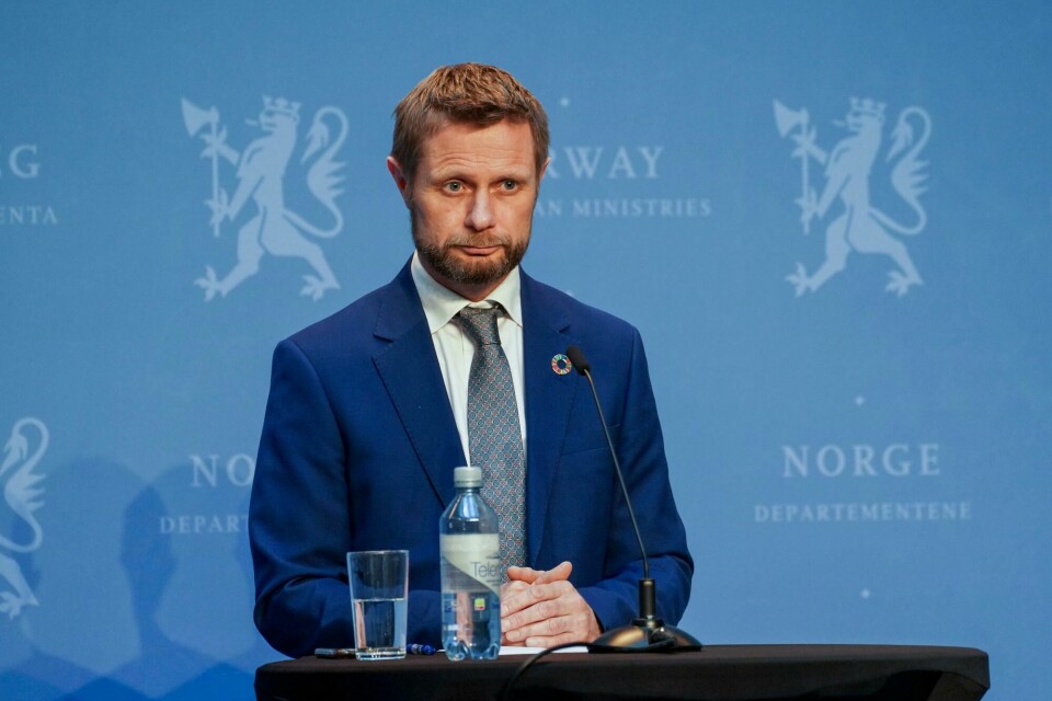 Helseminister Bent Høie under regjeringens pressekonferanse om korona-situasjonen mandag Oslo 20200406. Helse- og omsorgsminister Bent Høie under den daglige pressekonferansen om koronasituasjonen.Foto: Ole Berg-Rusten / NTB scanpix