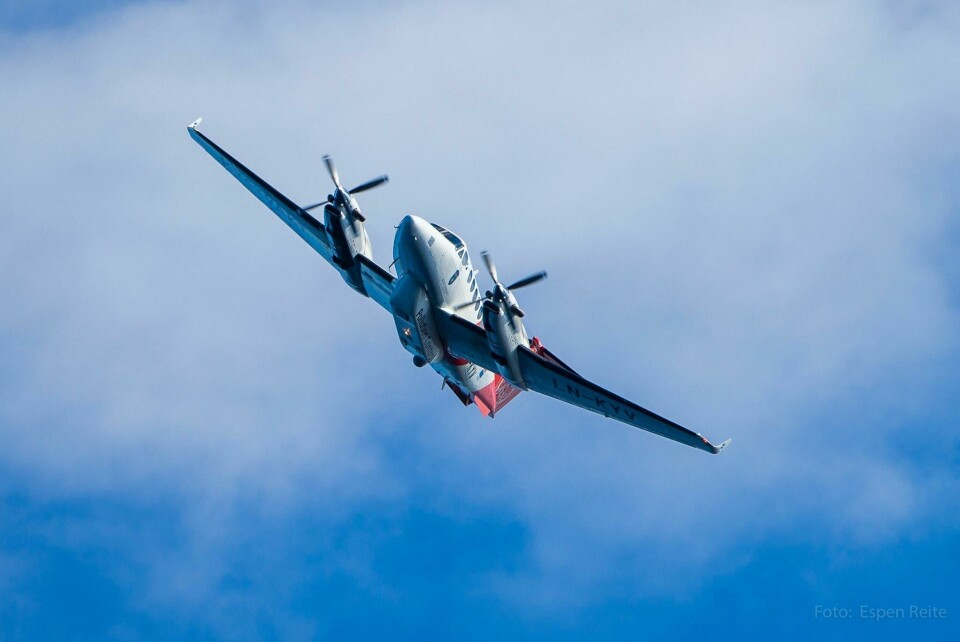 Slik ser det ut, Kystverkets overvåkningsfly av typen Beechcraft King Air, som siden 2012 har bidratt med mye verdifull informasjon i ulike forurensningssaker. Slik ser det ut, Kystverkets overvåkningsfly av typen Beechcraft King Air, som siden 2012 har bidratt med mye verdifull informasjon i ulike forurensningssaker.