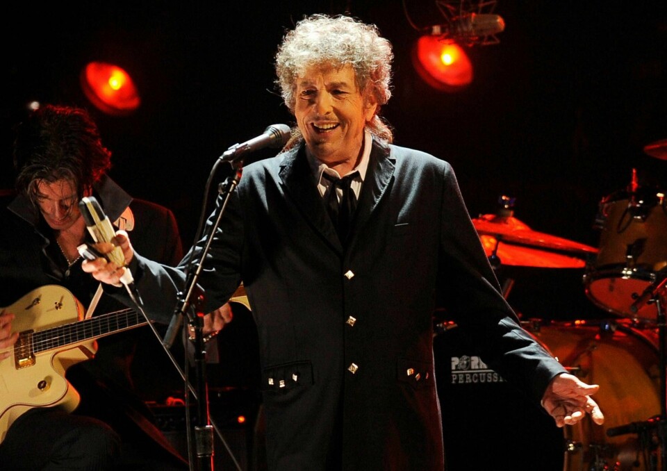 Kreativiteten blomstrer hos Bob Dylan, og nå blir det nytt album i juni.