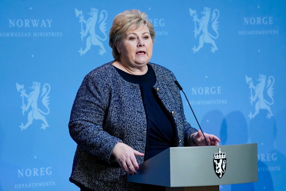 Statsminister Erna Solberg på regjeringens faste pressekonferanse om koronasituasjonen, der tema blant annet er ferie og fritidsreiser. Oslo 20200515. Statsminister Erna Solberg på regjeringens faste pressekonferanse om koronasituasjonen, der tema blant annet er ferie og fritidsreiser.Foto: Lise Åserud / NTB scanpix