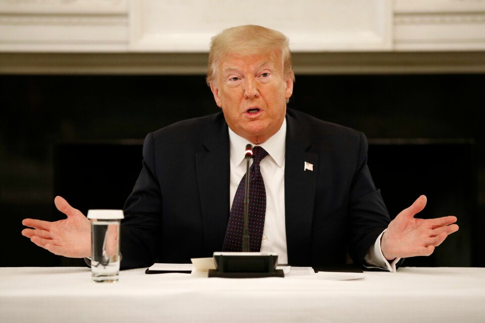 President Donald Trump under et møte i Det hvite hus mandag