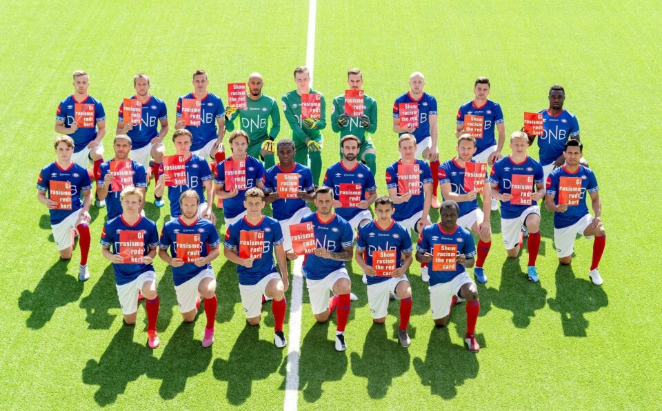Vålerenga samlet seg til sesongens lagbilde på Intility Arena i forrige uke. Da leverte de også dette budskapet.