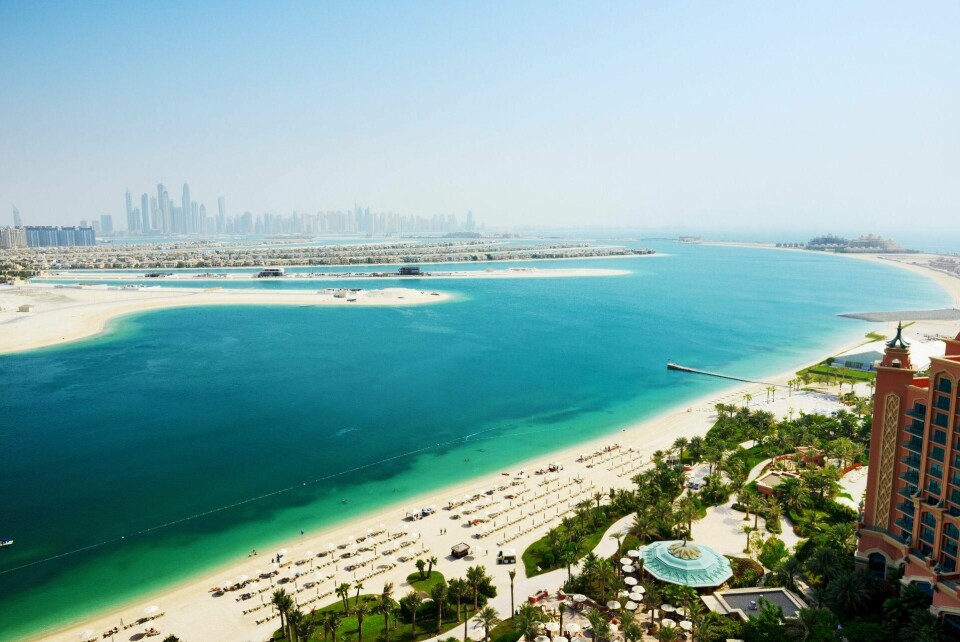 Til tross for at emiratet er et ørkenområde, er Dubai er en av verdens største importører av sand. FOTO: ISTOCK
