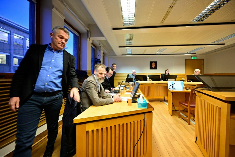 Kåre Ingebrigtsen (t.v.) og Erik Hoftun foran andre dag av rettssaken i Trondheim.