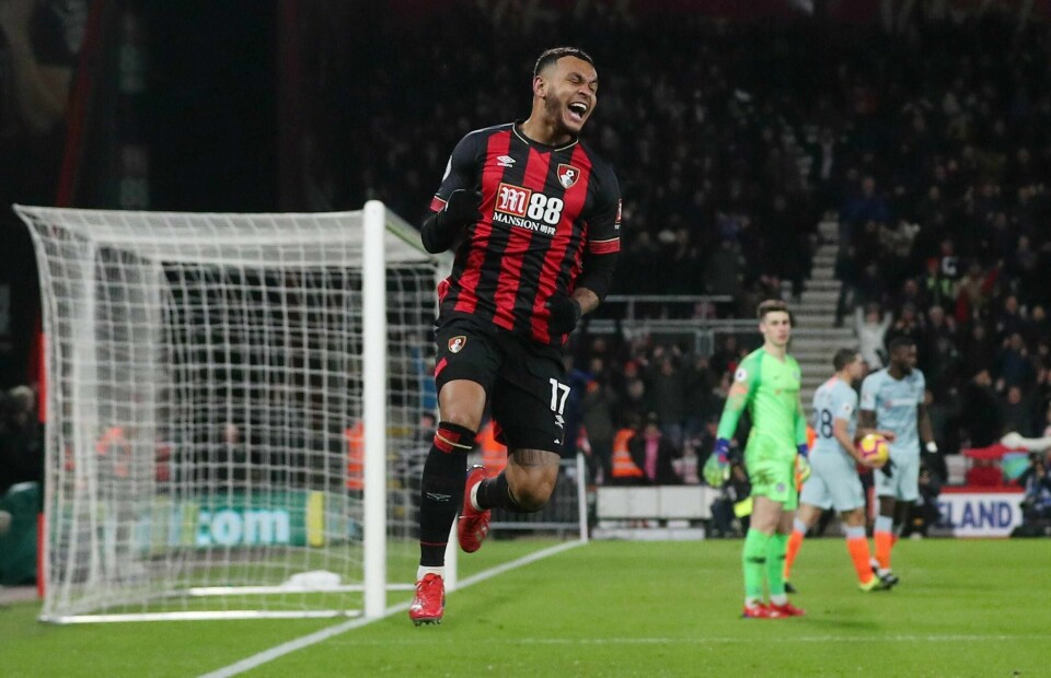 Joshua King jubler etter å ha scoret sitt andre og klubbens tredje mål etter pause.