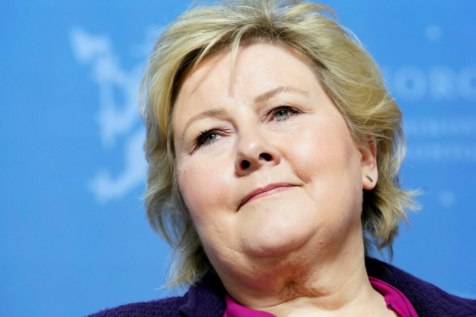Si unnskyld, Erna