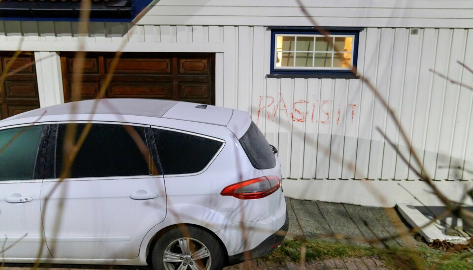 I desember opplevde justisministeren å få både bilen og huset sin tagget med ordet «rasist». Foto: Cornelius Poppe / NTB scanpix